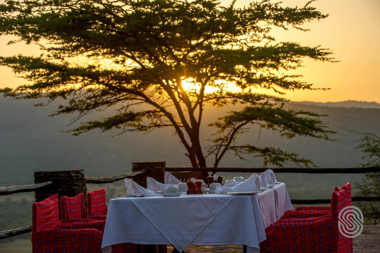 Serengeti Serena Safari Lodge Экстерьер фото