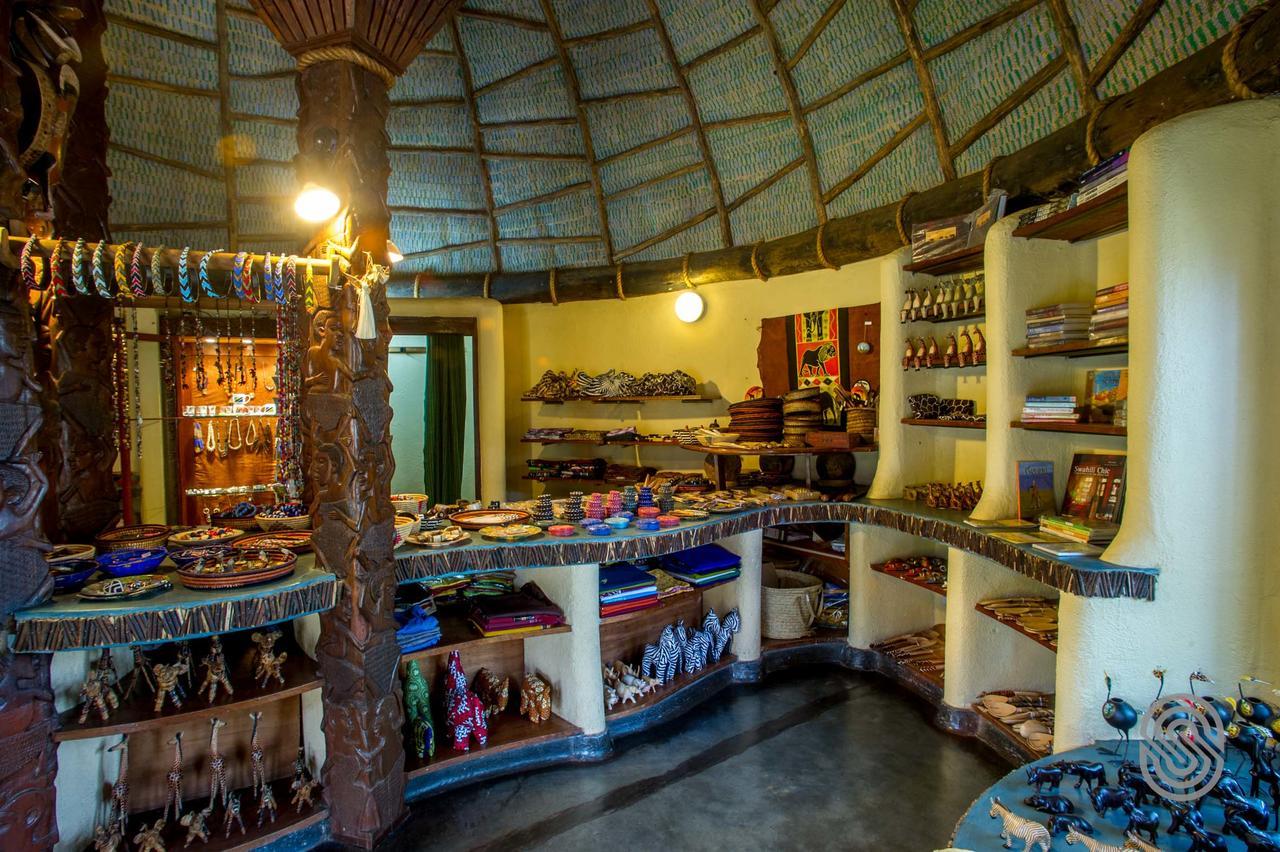 Serengeti Serena Safari Lodge Экстерьер фото