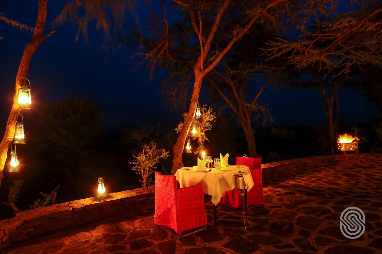 Serengeti Serena Safari Lodge Экстерьер фото